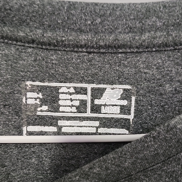 New Balance Men's Charcoal Long Sleeve Tee - Picture 2 of 4
